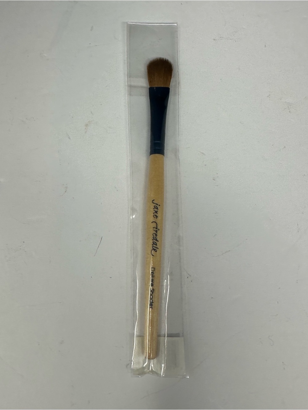 NEW!! Jane Iredale Deluxe Shader Brush Sealed A1.